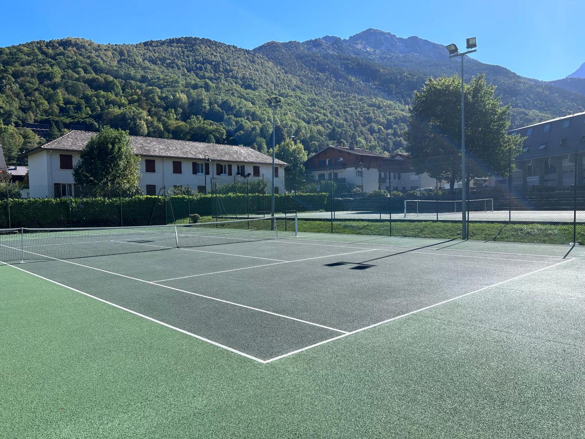 Le Rioumajou 2 - Grand T4 - Piscine - Centre St Lary