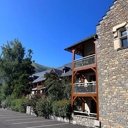 Le Rioumajou 2 - Grand T4 - Piscine - Centre St Lary Apartment Saint-Lary-Soulan Exterior photo