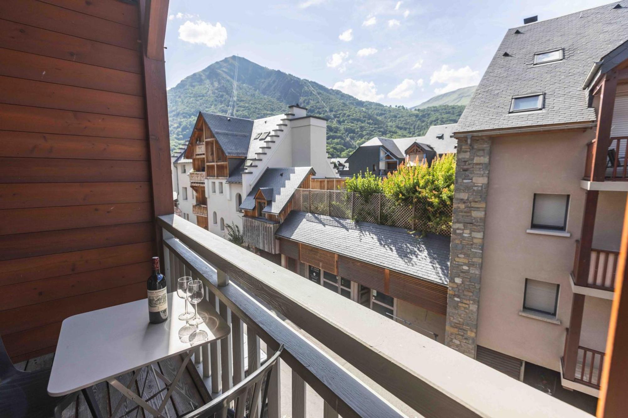 Apartment Le Rioumajou 2 - Grand T4 - Piscine - Centre St Lary