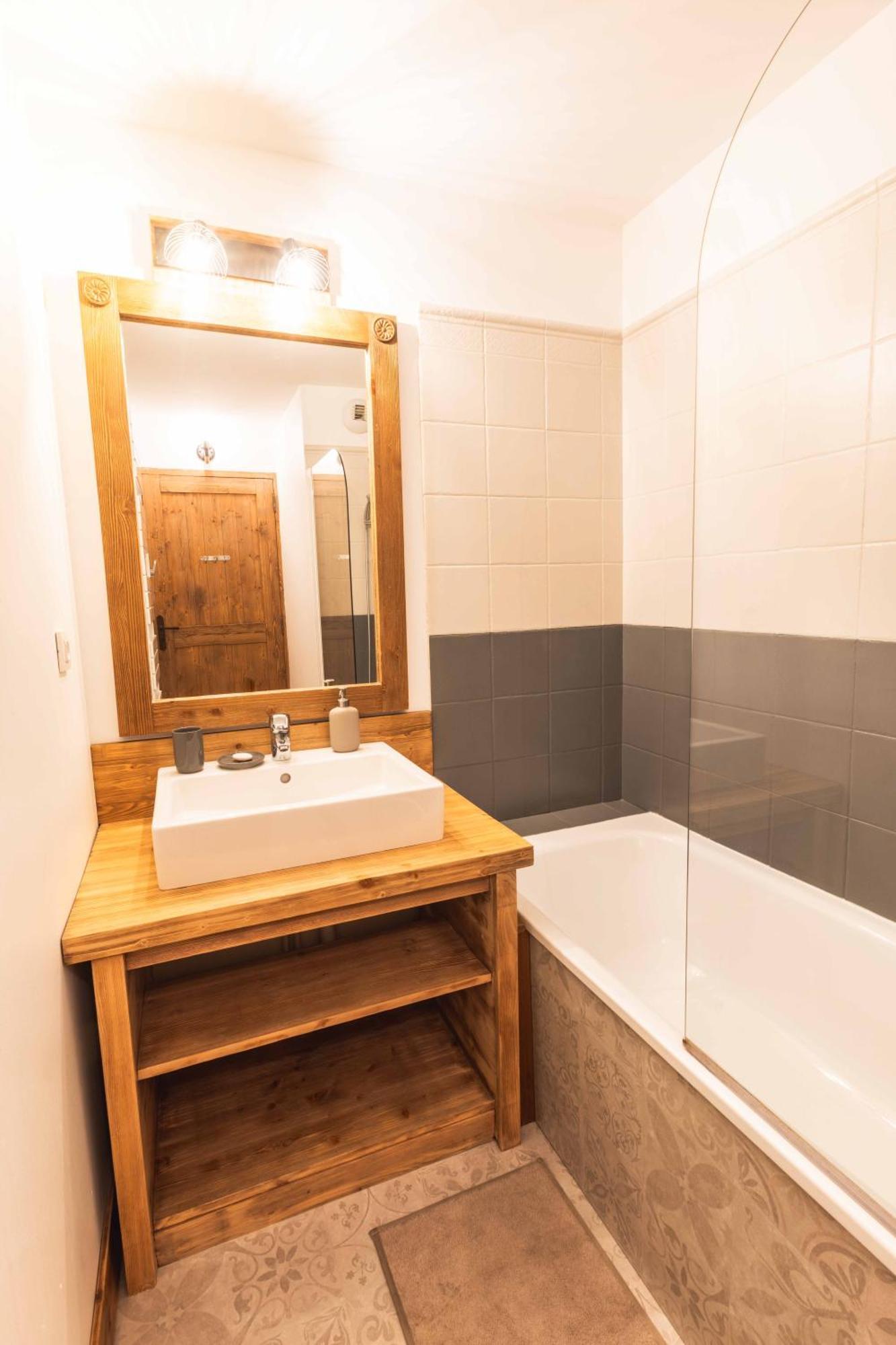 Le Rioumajou 2 - Grand T4 - Piscine - Centre St Lary Apartment